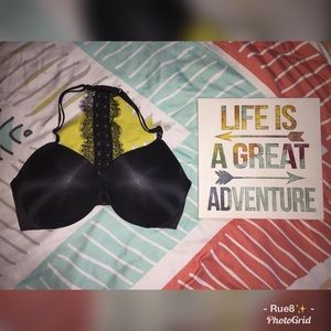 Victoria Secret Lace Back Black Bra 🎱